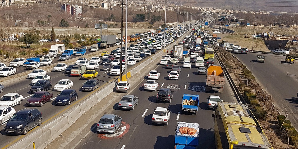 افزایش تردد خودرو‌ها در جاده‌های آذربایجان‌ شرقی