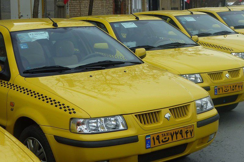 مصوبه افزایش نرخ کرایه تاکسی روی میز فرماندار اراک