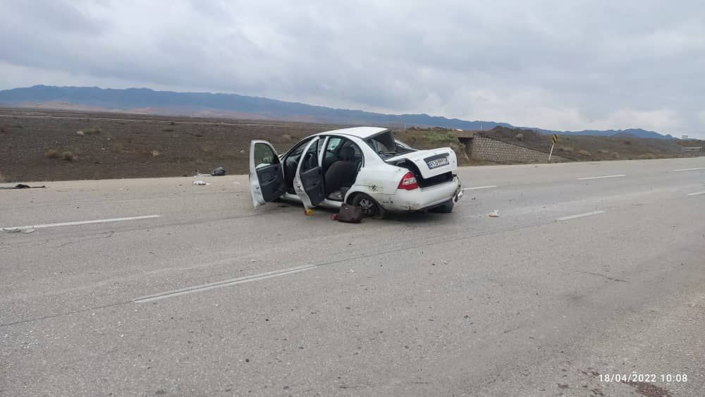یک فوتی و سه مصدوم در حادثه واژگونی یک خودرو سواری در نیشابور