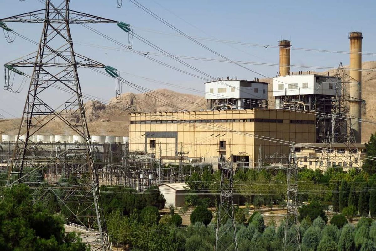 بازگشت دوباره واحد ۱۲۰ مگاواتی نیروگاه اصفهان به مدار تولید برق