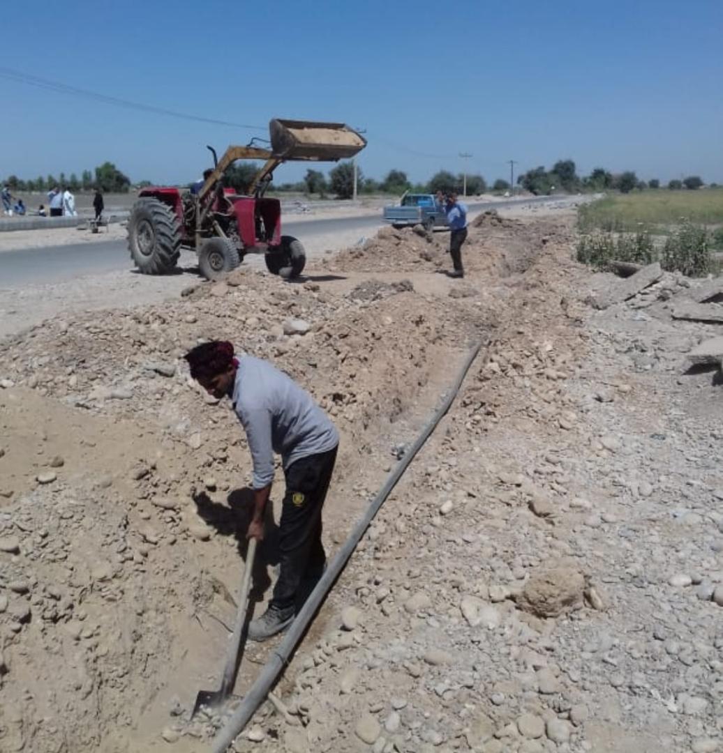 عملیات توسعه شبکه آب آشامیدنی در روستای شهید بهشتی دزفول
