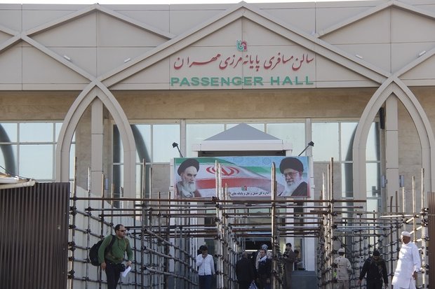خروج زائران از مرز مهران ممنوع است