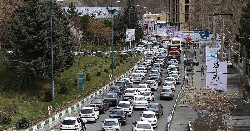 ترافیک نیمه سنگین در جاده کرج - چالوس