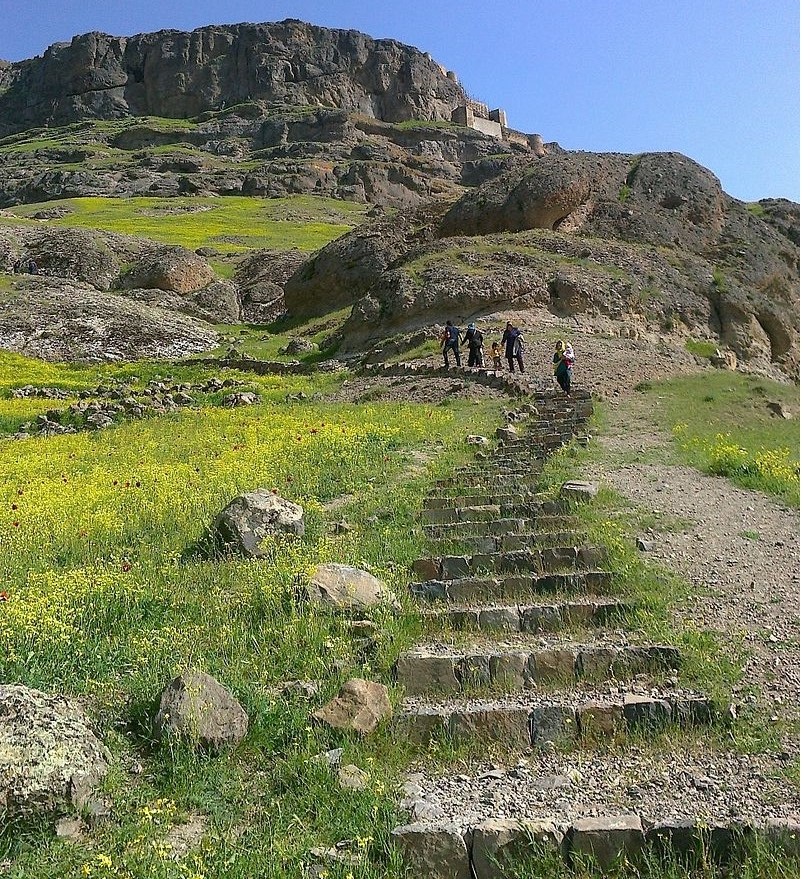 جاذبه‌های گردشگری استان اردبیل؛ قلعه ها