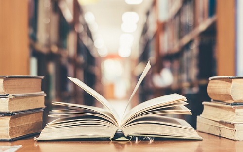 اهدای  ۹هزار کتاب  به مجموعه‌ها و مدارس علمیه