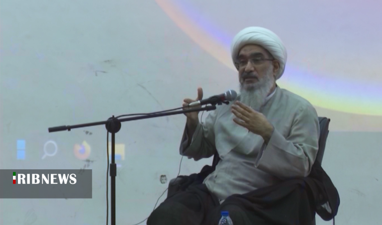 همایش تبیین اندیشه‌های دفاعی امام خامنه‌ای در بوشهر برگزار شد
