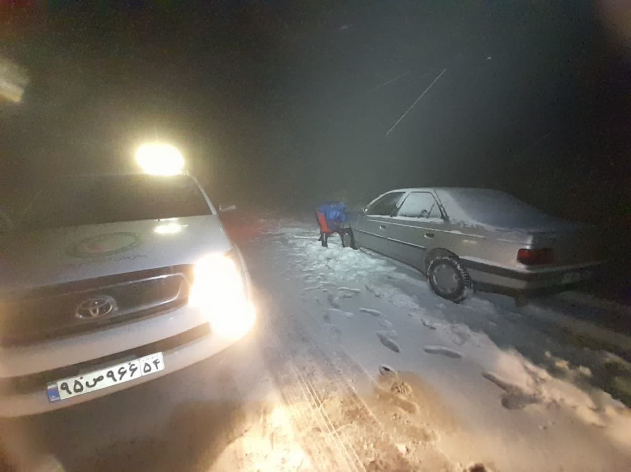 امدادرسانی به بیش از ۱۹۰ نفر و اسکان اضطراری ۵۶ گرفتار در برف و کولاک