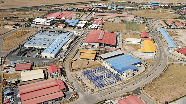 جذب ۱۶۵ سرمایه‌گذار در شهرک‌های صنعتی استان اصفهان