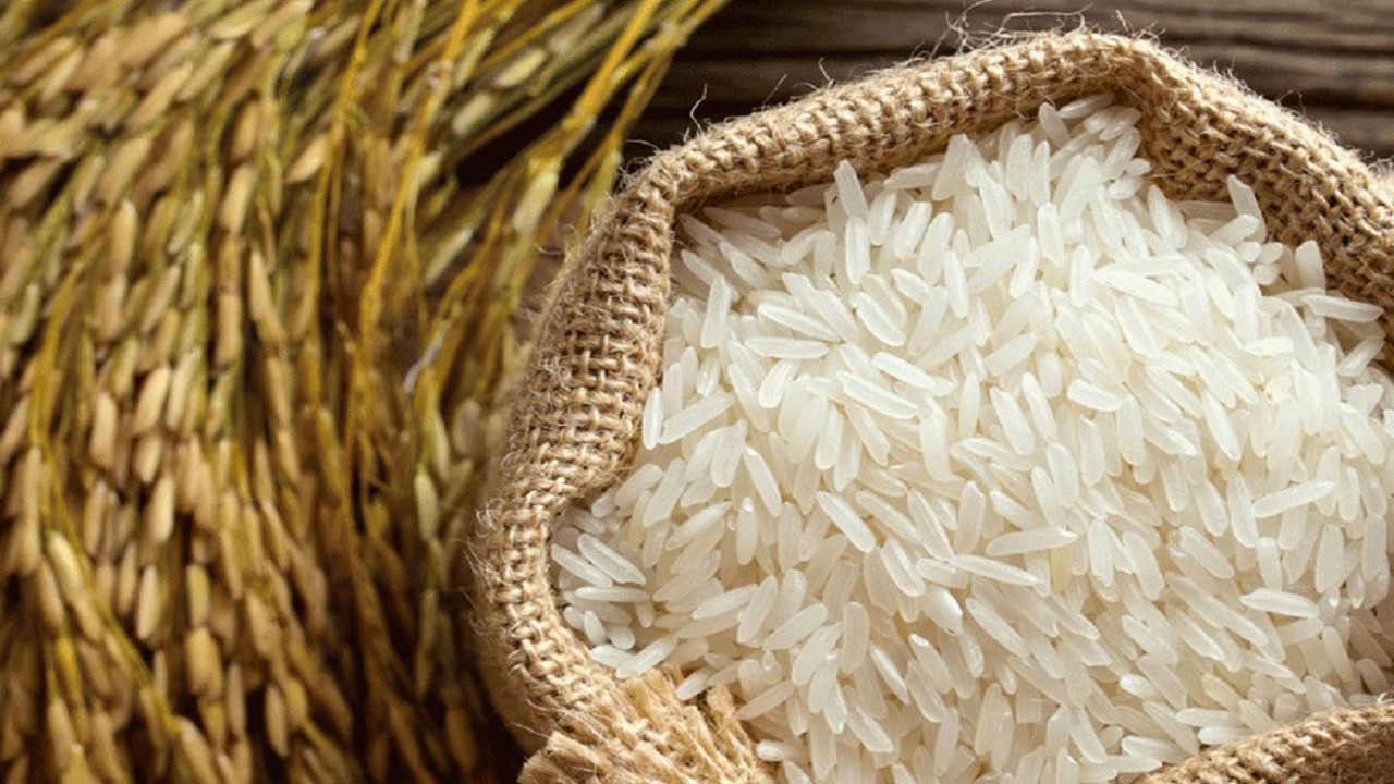 ۷۰۰ تُن برنج در مسیر خراسان شمالی