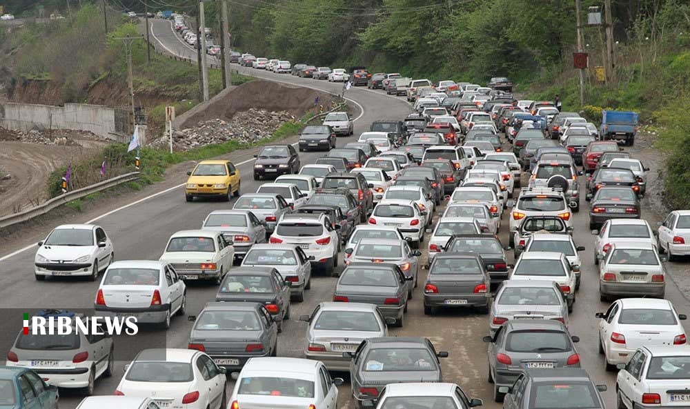 ترافیک سنگین در محورهای چالوس، هراز و فیروزکوه