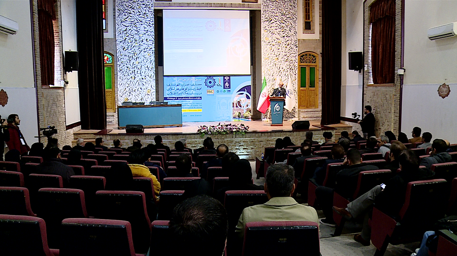 کنفرانس افقهای هنر اسلامی در بیانیه گام دوم انقلاب در تبریز