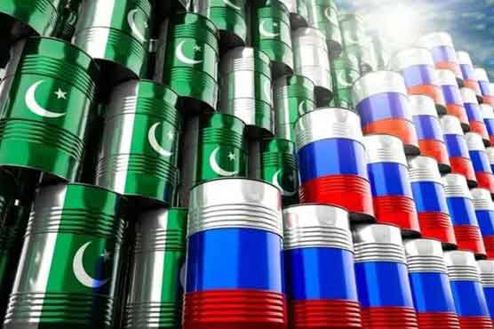 پاکستان هزار تن نفت خام از روسیه دریافت می کند