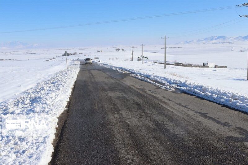 بازگشایی راه روستا‌های کردستان پس از بارش برف