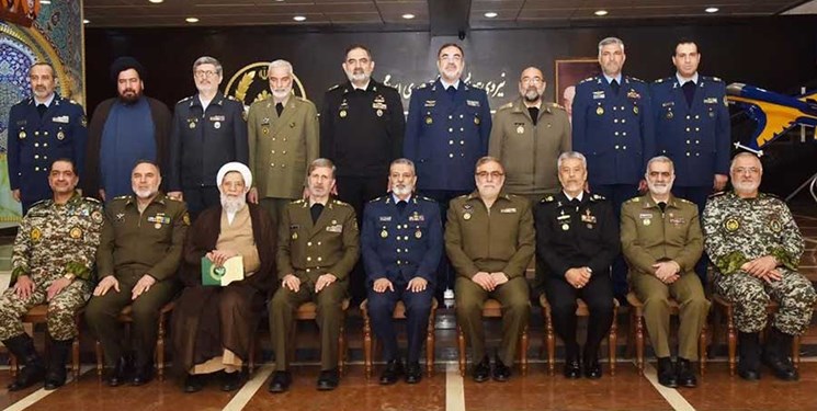 برگزاری نشست هماهنگی و هم افزایی فرماندهان و مسئولان عالی رتبه ارتش