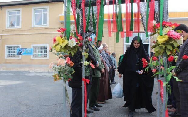 اعزام ۲۰۰دانش آموز کهگیلویه ای به مناطق عملیاتی جنوب