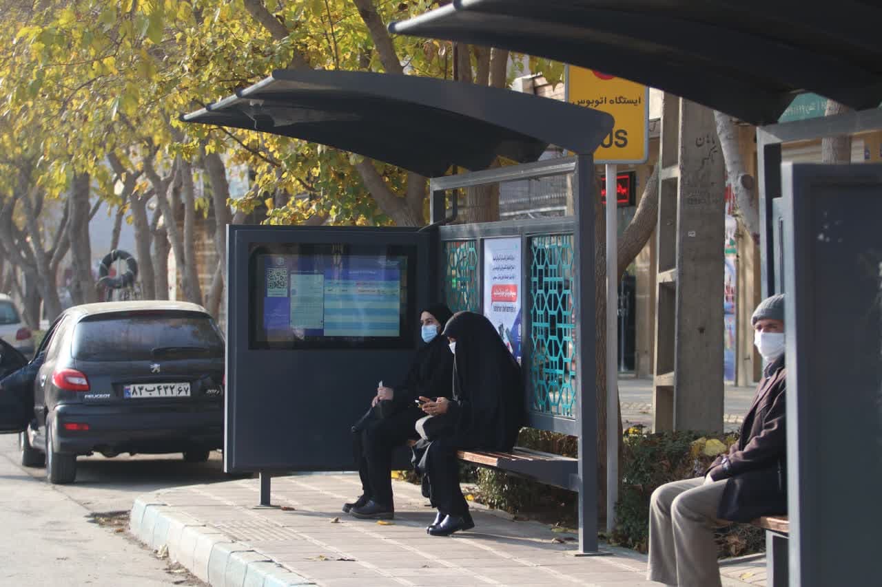 نوسازی ۷۰ سرپناه جدید ایستگاه‌های اتوبوس منطقه ۱۰ شهرداری اصفهان