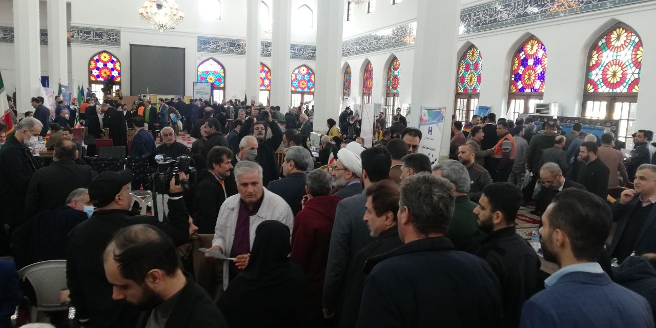 برپایی میز خدمت جهادی با حضور استاندار گیلان