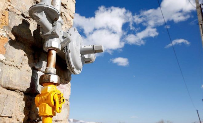 گازرسانی به ۶ روستا و واحد صنعتی در دره‌شهر