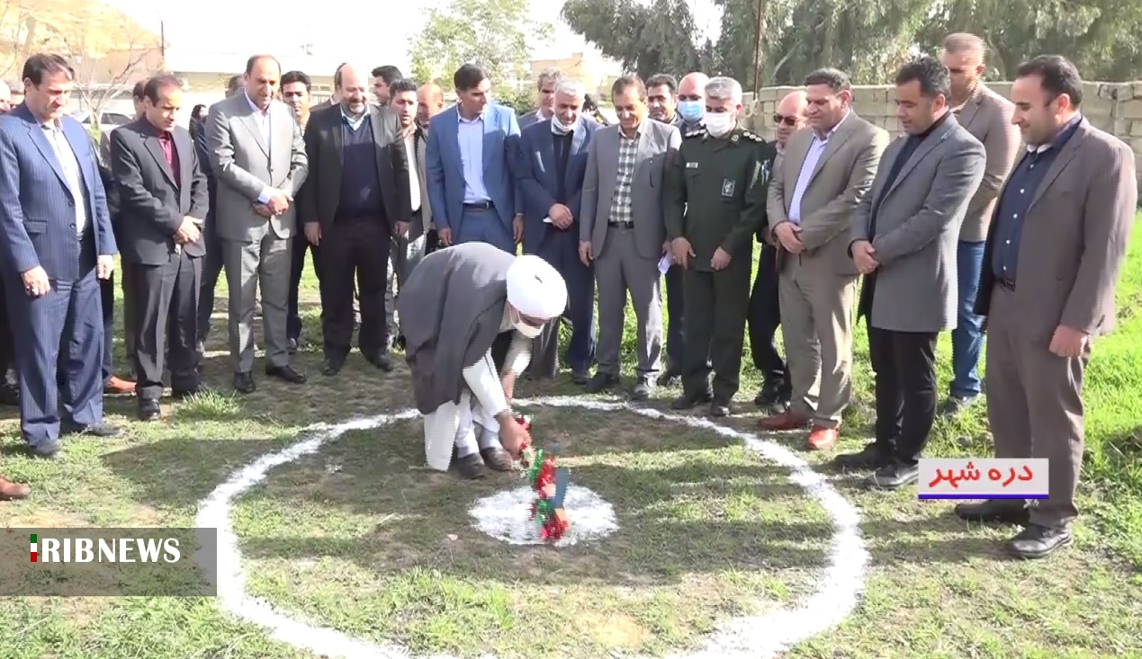 افتتاح ۱۹ طرح به مناسبت دهه فجر در دره شهر