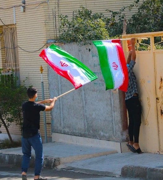 برگزاری پویش «پرچم افتخار» در کرمانشاه