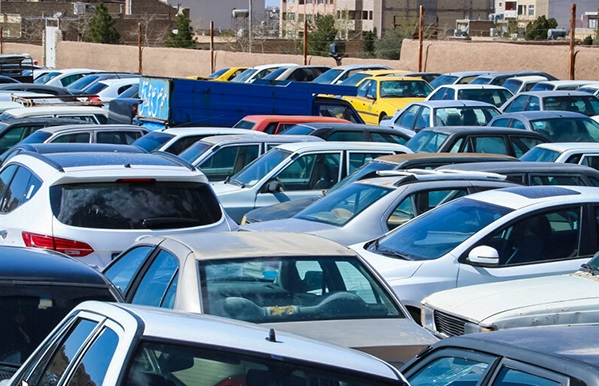 حدود هزار و ۵۰۰ خودرو توقیفی در استان کرمان تعیین تکلیف قضایی شدند