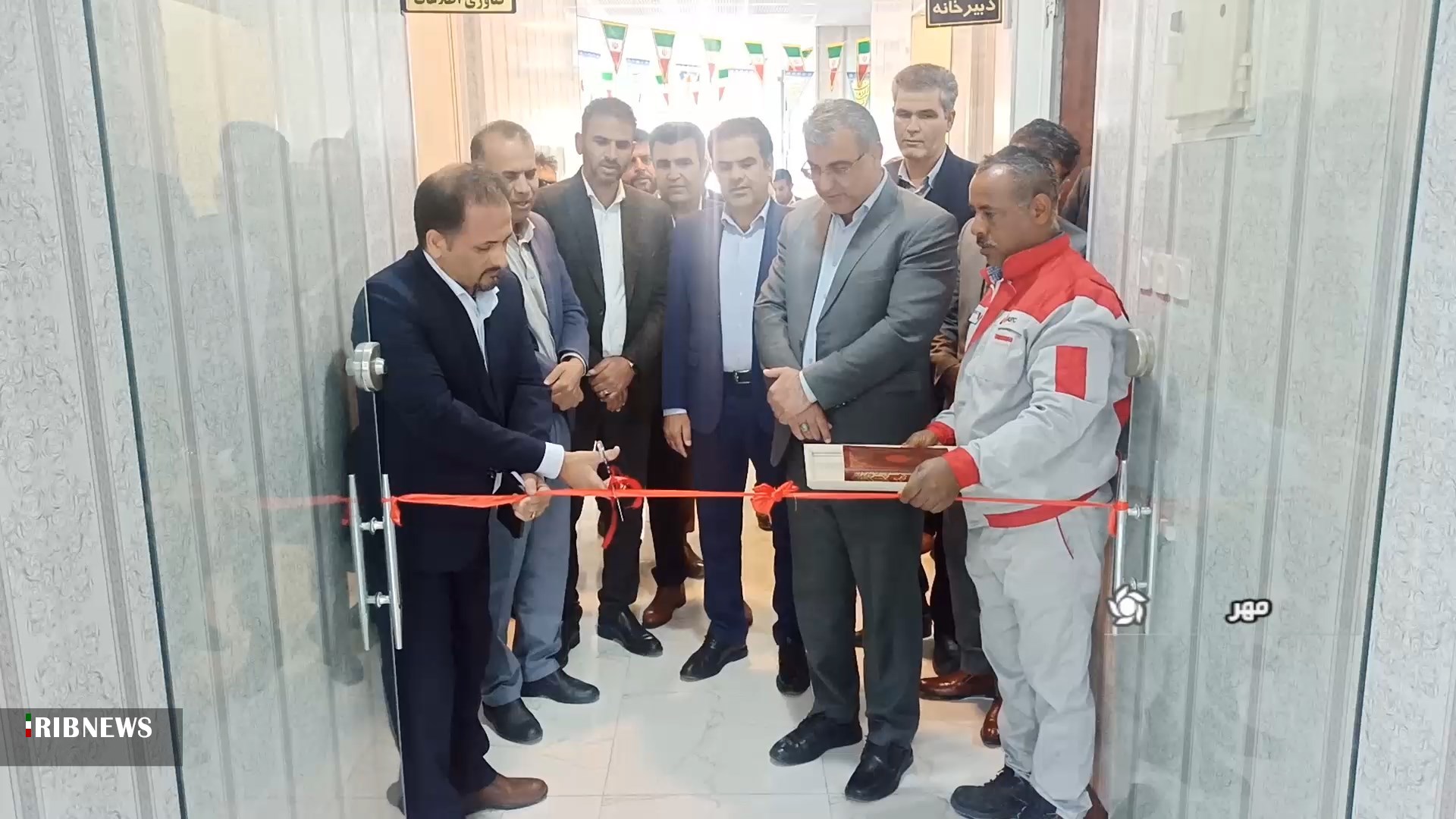 افتتاح چند طرح ورزشی و خدماتی در شهرستان مهر