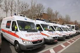 استقرار آمبولانس‌های اورژانس ۱۱۵ در مسیر راهپیمایی ۲۲ بهمن