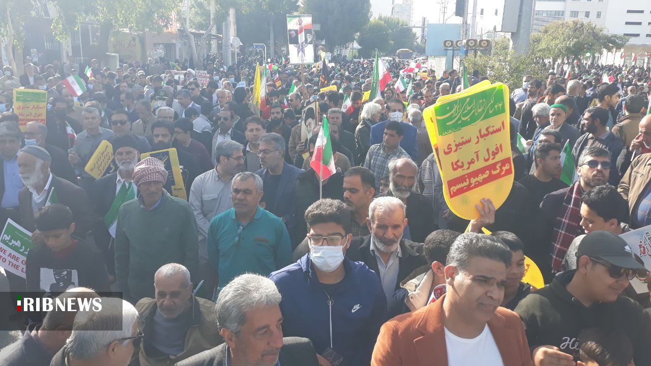 راهپیمایی باشکوه ۲۲ بهمن در بوشهر آغاز شد