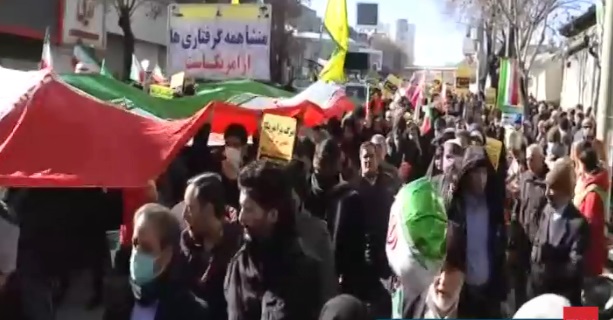 حضور گسترده مردم در راهپیمایی ۲۲ بهمن