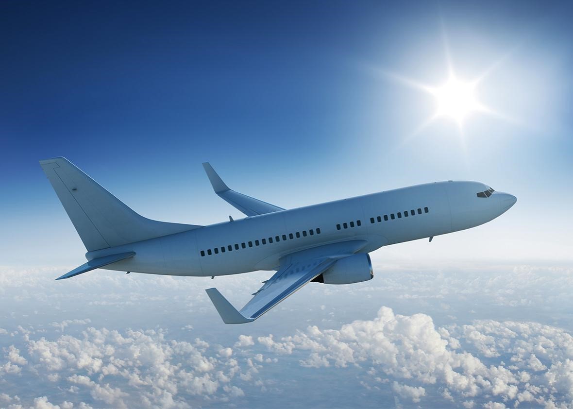 پیگیری علت کمبود بلیت هواپیما در مسیر‌های پروازی اهواز