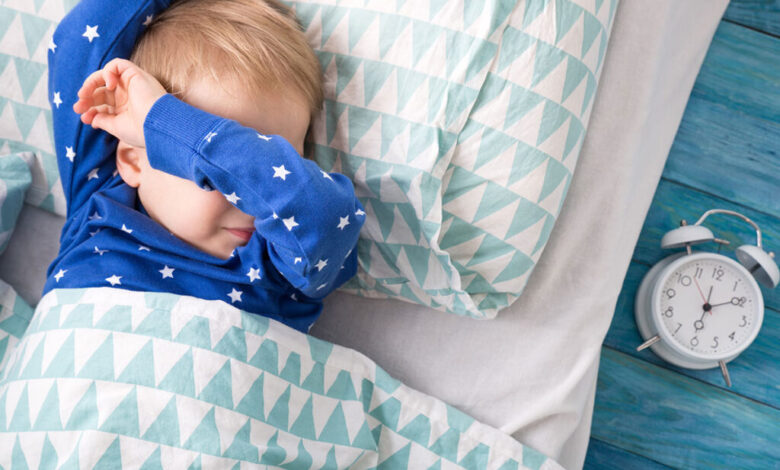سه باور اشتباه عامیانه در مورد خواب کودکان