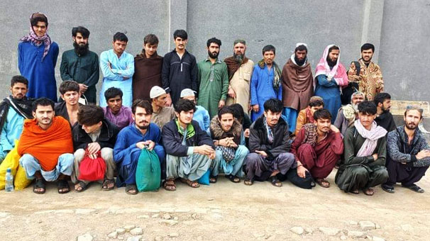 آزادی ۲۰۰ شهروند افغان از زندان‌های پاکستان