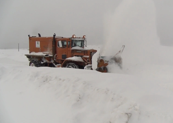 بارش یک متری برف در مراغه و بسته شدن راه ۶۰ روستا