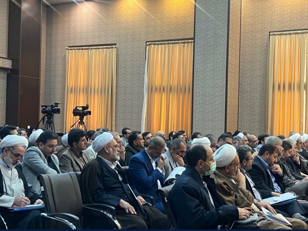 برگزاری همایش تدوین برنامه‌های تحول و تعالی قوه‌قضاییه در مشهد