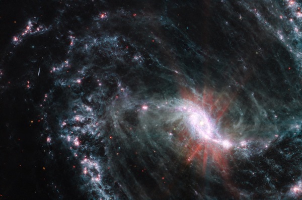 کهشکان مارپیچی، تصویری باشکوه از تلسکوپ جیمز وب