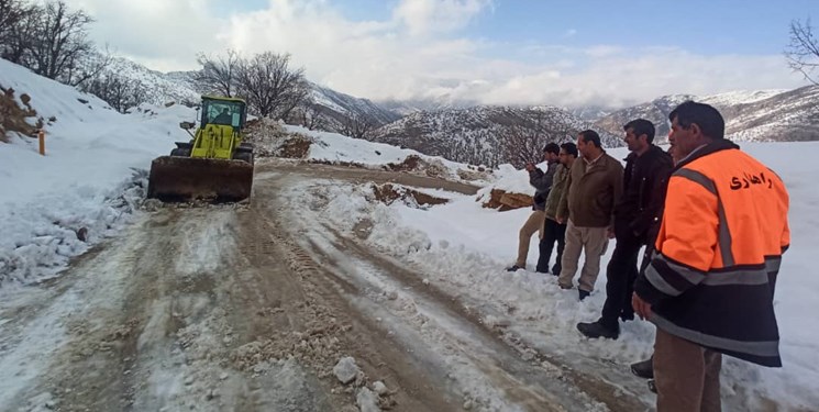 بازگشایی راه‌های برف‌گیر روستایی در کهگیلویه