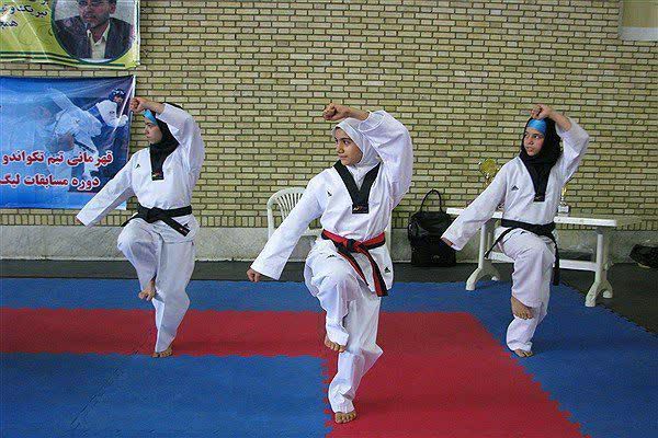 تکواندوکاران فارس در جایگاه سوم مسابقات پومسه دختران کشور