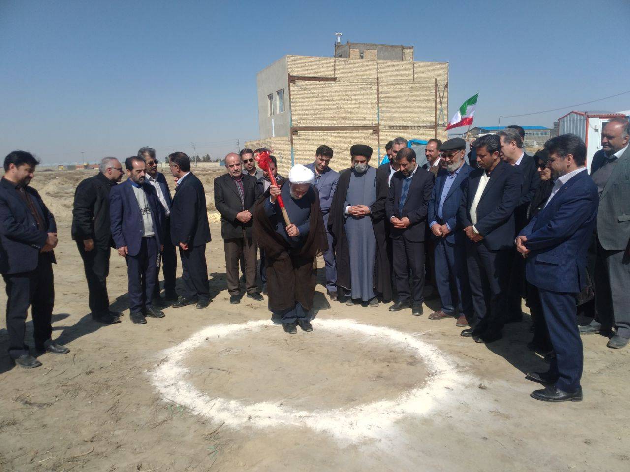 آغاز عملیات اجرایی ساخت ۲۳۳ واحد مسکونی در روستاهای حاشیه مشهد