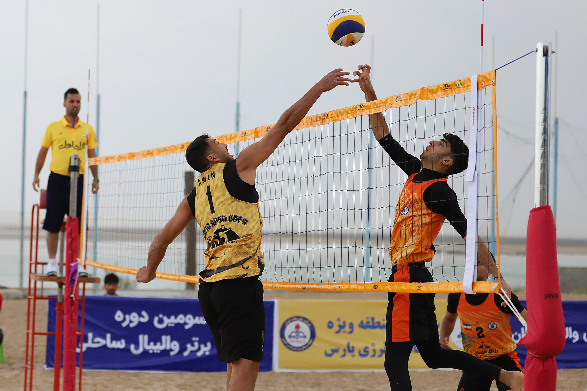 هفته سوم لیگ برتر والیبال ساحلی به میزبانی رعد پدافند در تهران