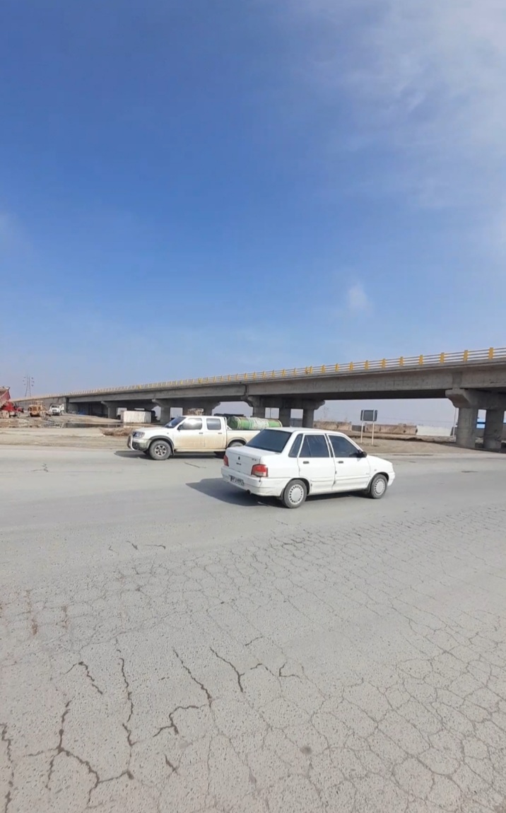 درخواست تکمیل ساخت پل زیرگذر شهر خمین