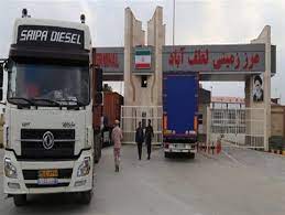 ۷۰۰ کامیون در مرز لطف آباد در انتظار ورود به ترکمنستان هستند