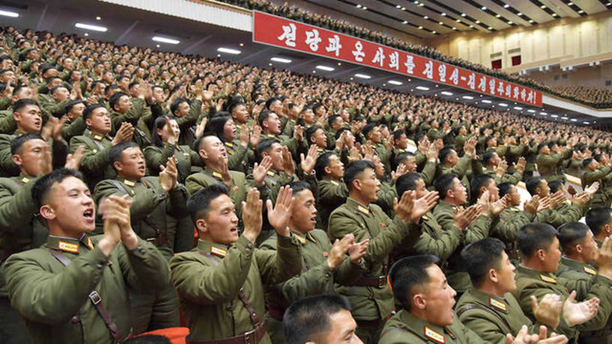 ۸۰۰ هزار جوان کره شمالی به ارتش این کشور پیوستند