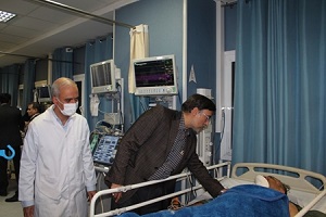عیادت رییس دانشگاه علوم پزشکی کرمان از مصدومان سانحه بالگرد
