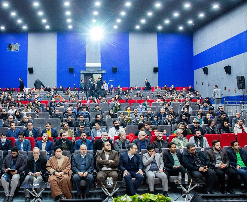 افتتاح پردیس سینمایی ۲۹ بهمن تبریز با حضور بازیگران فیلم «در آغوش درخت»