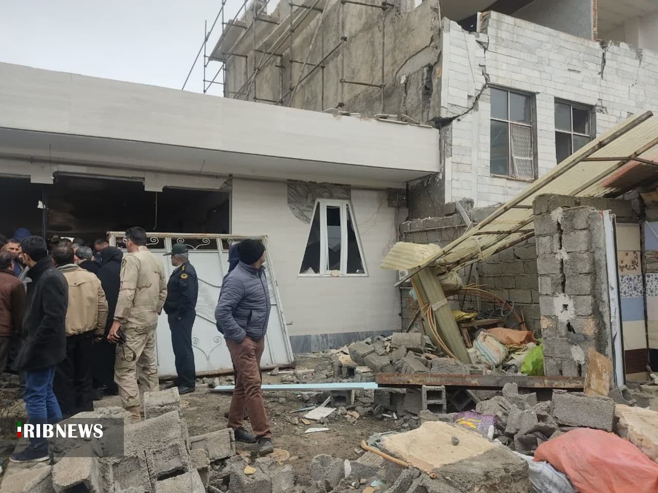 بازدید ریس دفتر رئیس جمهور از مناطق زلزله زده