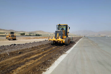 تکمیل آسفالت راه ارتباطی ۱۷ روستای سرخس پس از ۱۱ سال