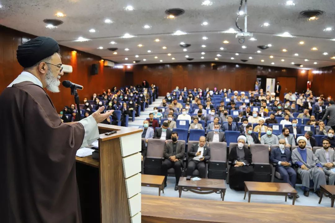 لزوم ایجاد امید در مردم در فضای مجازی