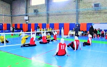 ۵ بانوی والیبال نشسته خراسانی در اردوی تیم ملی