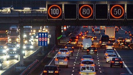 کاهش تصادفات جاده‌ای با نفوذ فناوری اطلاعات