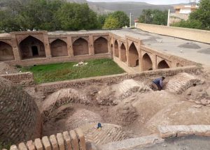 آغاز مرحله جدید مرمت کاروانسرای تاریخی خرزان